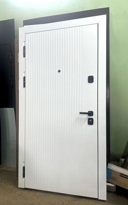 Белая МДФ дверь Белая МДФ дверь